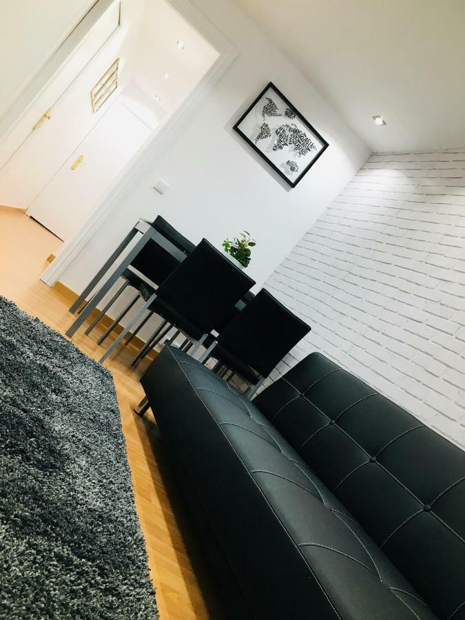 Apartamento Good Vibes Apartment Zaragoza Exterior foto